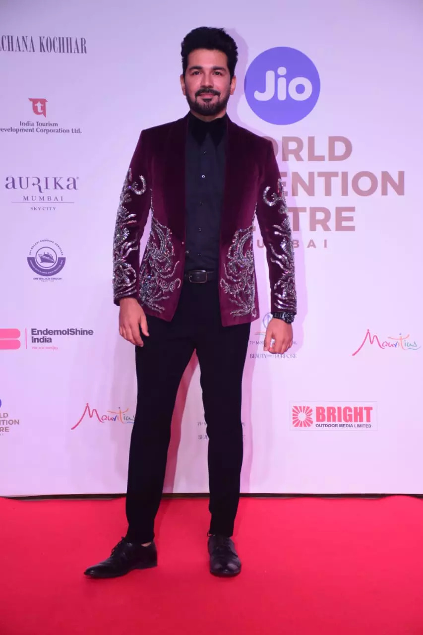 Abhinav Shukla Abhinav Shukla