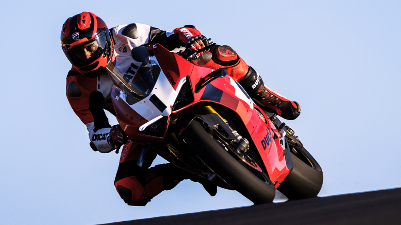 Ducati Panigale V4 R: Rs 69.99 Lakh 